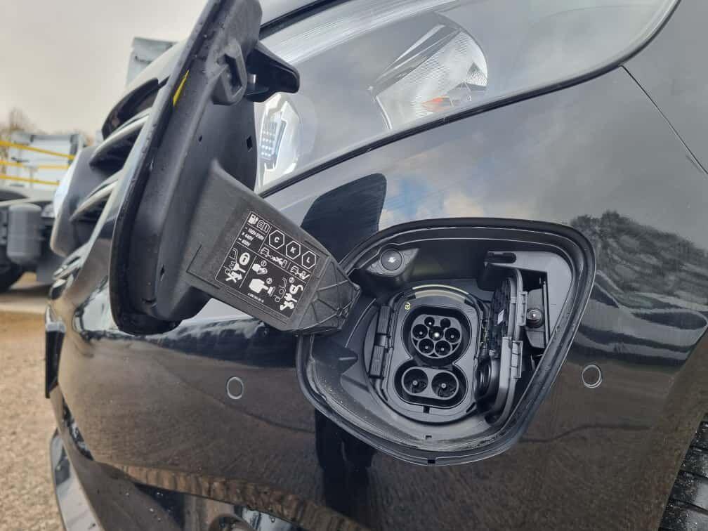 Mercedes-Benz eVito